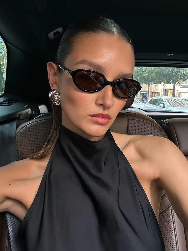 a good earring and cool sunnies complete the look. always. @megajewelry @vehla by @danixmichelle
