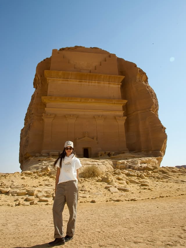 📍 AlUla - Pure magic. Calm, protected, deeply serene. Every direction carried the weight and beauty of ancient history - like wandering through a living museum ✨