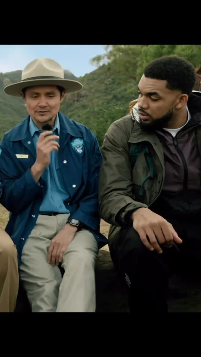 March Madness® + @ATT = movie 🎬🍿 This shoot was it. The tournament has me locked in right now. Who y’all got?? #MarchMadness #ConnectingChangesEverything #ad #ATTPartner by @therealgta