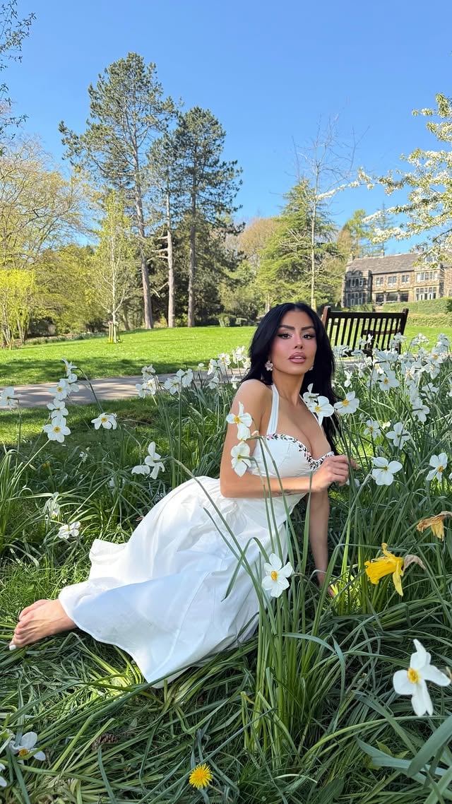 Ethereal 🌼 @FashionNova🔎’Beatrice Floral Embroidered Midi Dress’ by @chloesaxon