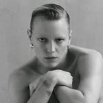 Erika Linder(@realerikalinder)'s profile avatar