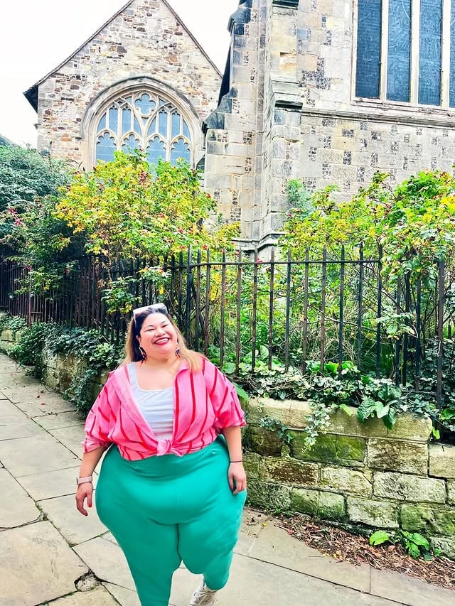A visit to Hastings end of last year ❤️ by @fatcatfar