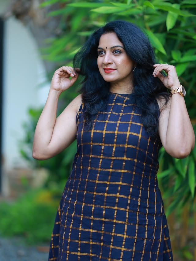 Keeping it real and beautiful. 🦋 by @akhilaanandofficial