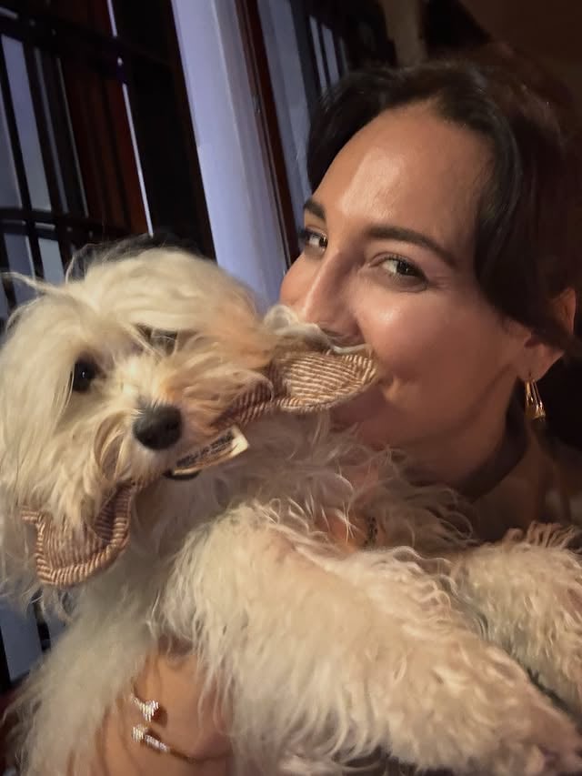 Chaplin, diceva che ci sono le persone belle e le belle persone. Le prime di solito non servono a niente, le seconde invece, bisogna tenersele strette. Vi Voglio bene. ❤️#top #love #lol #smile #solocosebelle