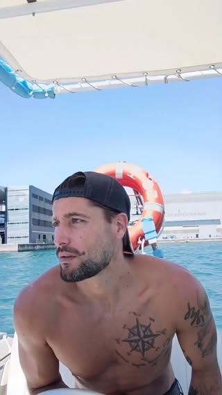 Il sorriso è la mia risposta..
E voi? 👇
