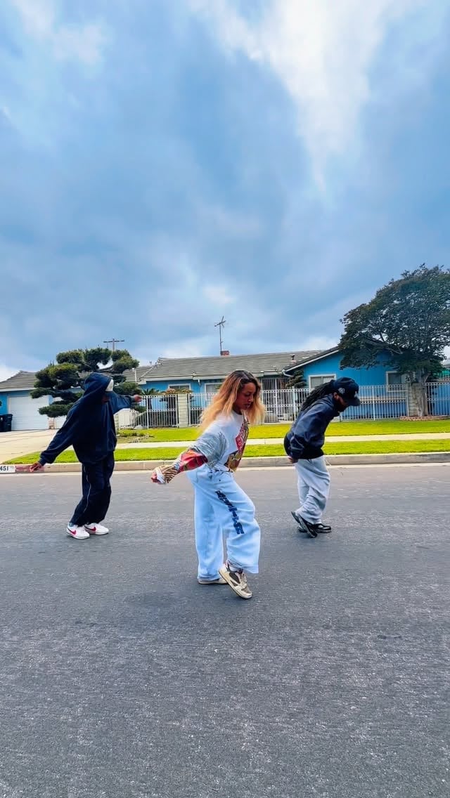 What does this remind you of? by @iamdanileigh