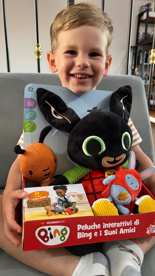 Gifted by @giochi.preziosi I nuovi amici Bing e Flop interattivi sono fantastici!Basta premere la pancia di Bing e iniziano a parlare e giocare insieme…e con loro c’è anche Hoppity, quindi il divertimento è assicurato ✨•••••#family #bing #childhood #giochipreziosi #gift by @theincrediblefamily