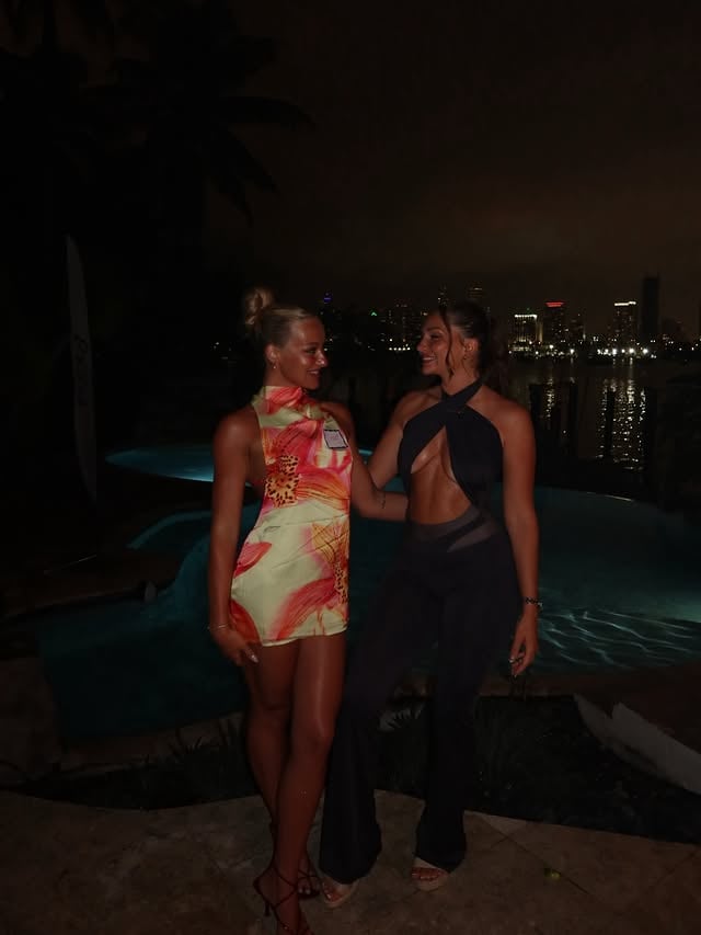 miami mems with bestie by @jenpetersonnn