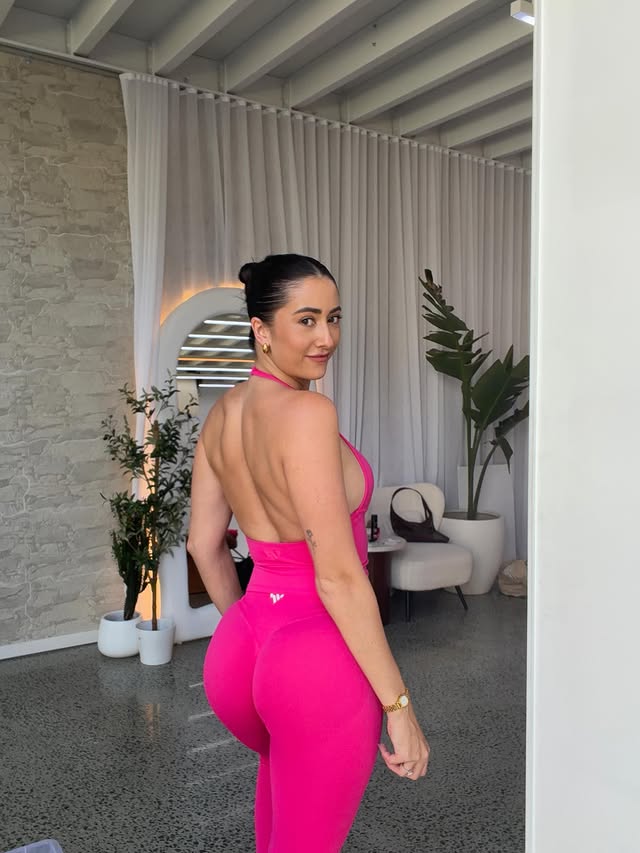 On set with @keepthatpump 📸 code: GEMMA10 💗Kayla Tank & Core Shorts in ‘Pitaya’ & ‘Agean Blue’ online 7pm tonight! 😍🛒✨ by @gemma_anderton