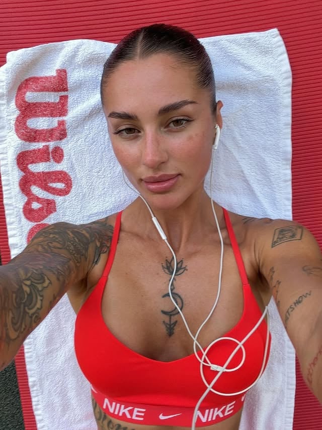 Back in routine ❤️‍🔥🌶️🎾 by @yuliyakorolevaa