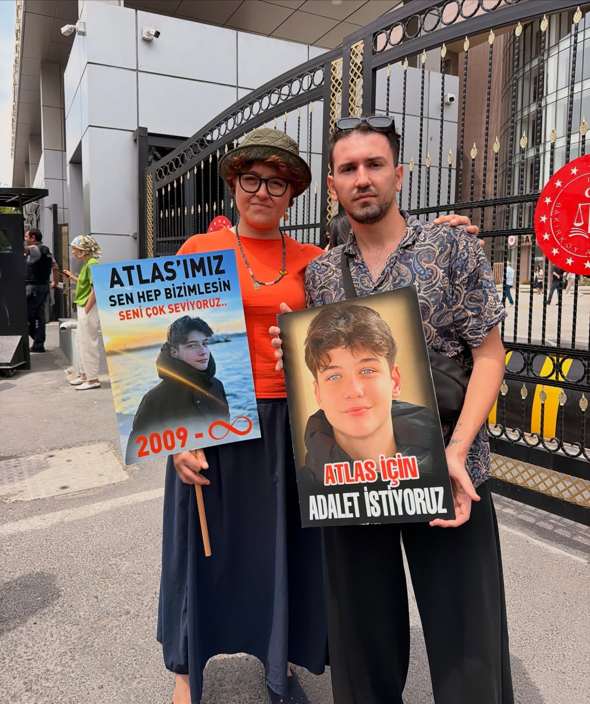 Bugün Atlas için buradayız!🙏🏻 @yasemin.minguzzi #atlasiçinadalet