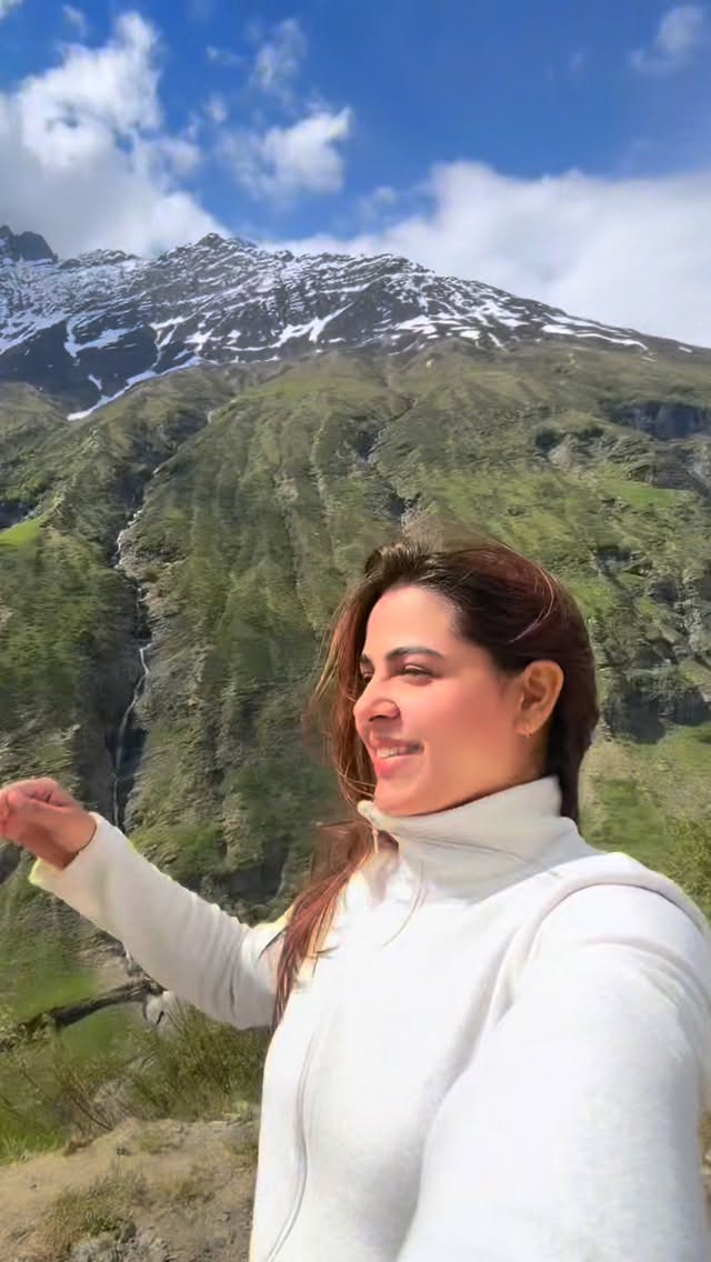 🏔️❤️ by @kritikaaa_rana