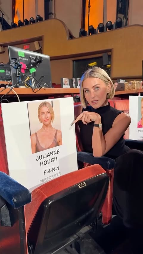 If you’d have been at @thetonyawards rehearsals, we betcha would have done the same 👠 @juleshough 

Tune into the #TonyAwards Sunday on CBS and @paramountplus