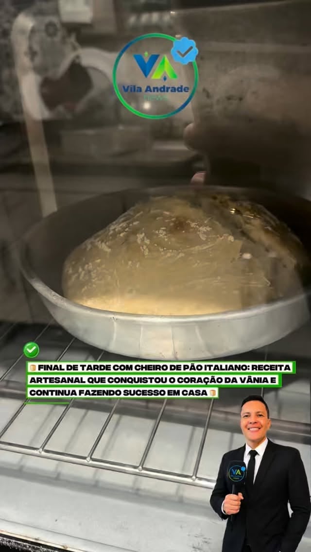 🍞 FINAL DE TARDE COM CHEIRO DE PÃO ITALIANO FEITO EM CASANada melhor do que encerrar o dia preparando um bom pão italiano artesanal. Hoje resolvi voltar para a cozinha depois de um tempo sem fazer essa receita, e o resultado ficou daquele jeito: casquinha crocante por fora e macio por dentro.E tem uma curiosidade que a Vânia, meu amor, sempre conta: segundo ela, uma das coisas que ajudou a conquistá-la foi justamente o famoso pão italiano que eu preparava. ❤️Para quem quiser se aventurar na cozinha, segue a receita:🔸 BIGA• 100 g de farinha de trigo tipo 00• 1 g de fermento biológico seco instantâneo• 50 ml de água🔸 MASSA• 300 g de farinha de trigo tipo 00• 3 g de fermento biológico seco instantâneo• 8 g de sal• Toda a biga (fermentada por 1 hora em temperatura ambiente ou 12 horas na geladeira)• 230 ml de água📌 Rendimento: 1 pão médio de aproximadamente 650 g⏱️ Tempo de preparo: 30 minutos de manuseio + 3 a 4 horas de fermentaçãoQuem também gosta de colocar a mão na massa e fazer pão em casa? Conta pra gente nos comentários! 👇 #vilaandradenews #noticias #receitasfáceis #pãoitaliano by @vilaandradenews