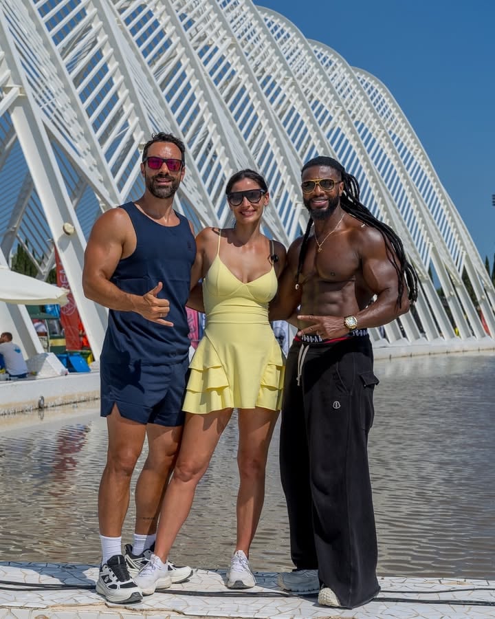 Amazing time at the @bewell.movement Festival in Athens 🇬🇷

There’s something powerful about being surrounded by people who are committed to growth, wellness, connection, and living with intention.

The energy, the conversations, the inspiration, and the sense of community were truly special. Events like this remind us that success means little without health, purpose, and meaningful relationships.

Grateful for everyone I met, every lesson shared, and every moment experienced.

Keep growing. Keep learning. Keep showing up as your best self. 🙏✨

#BeWellFestival #Athens #Greece #Wellness #ulissesworld