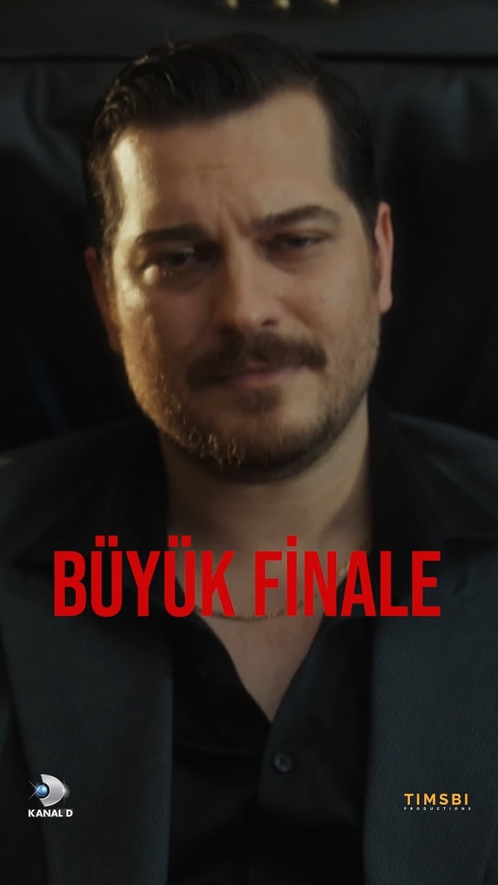 “Ben muhtemelen bu gece burada öleceğim…” 

Büyük finale son 2 gün! 💥

#EşrefRüya final bölümüyle çarşamba 20.00’de #KanalD’de, tv yayınından sonra ise Amazon Prime’da sizlerle.

@kanald @timsbi @primevideotr
