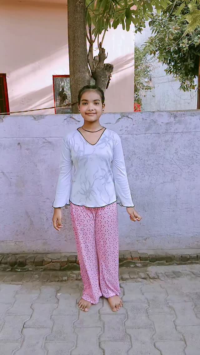 🥰🤗 by @shivkumari3414