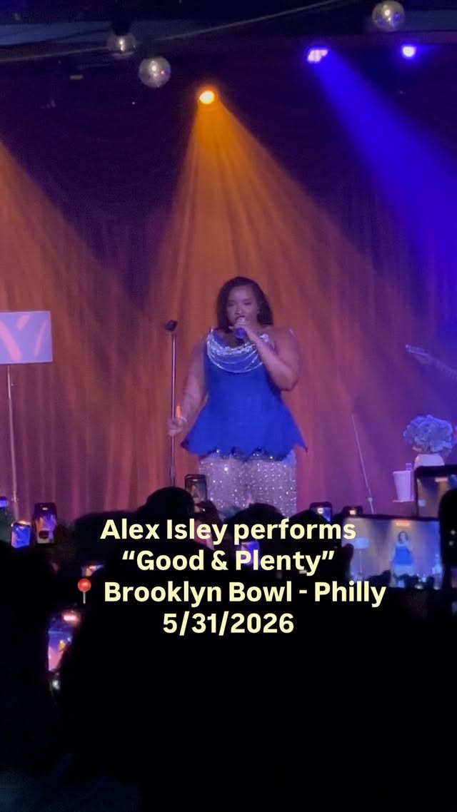 @lovealexisley performs “Good & Plenty” at the @Brooklyn Bowl in Philadelphia on May 31, 2026. #concert #concerts #livemusic #rnb #music by @londonrockmom