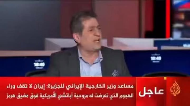 المحرض الاول يكشف عن وجهه القبيح ويقول: إيران ارتكبت جرائم في المنطقة أكثر من جرائم إسـ ـرائيل منذ قيامها.

لست مصدوما مما قاله فقد نبهت إلى خطورة خطابه الطائفي والتحريضي منذ أول أسبوع لهذه الحرب ولكني لم أتوقع يوما ان أسمع مثل هذا الكلام على شاشة الجزيرة. 

حتى الضيوف الأمريكيين لن يقولوا مثل هذا الكلام…
فضيحة وهبوط جديد للحضيض…

شاهدوا للنهاية….