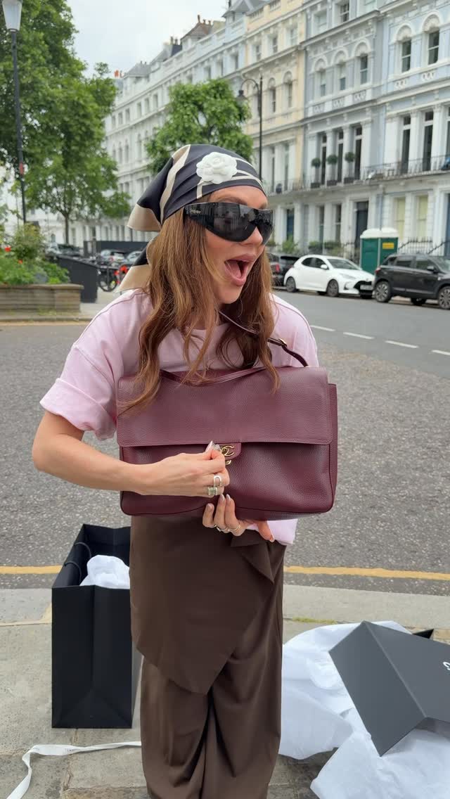 You asked for an unboxing, I did it on the spot 🙈