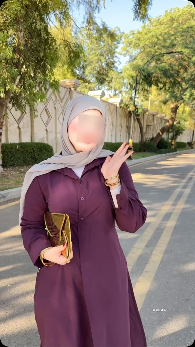 ⁨	تقييكم للالوان والتنسيق من ١٠🥹🩷؟ 
القميص الراقي مـن لها : ‪@laha_fashion7‪@laha_fashion7‬n7 
 
#explore⁩