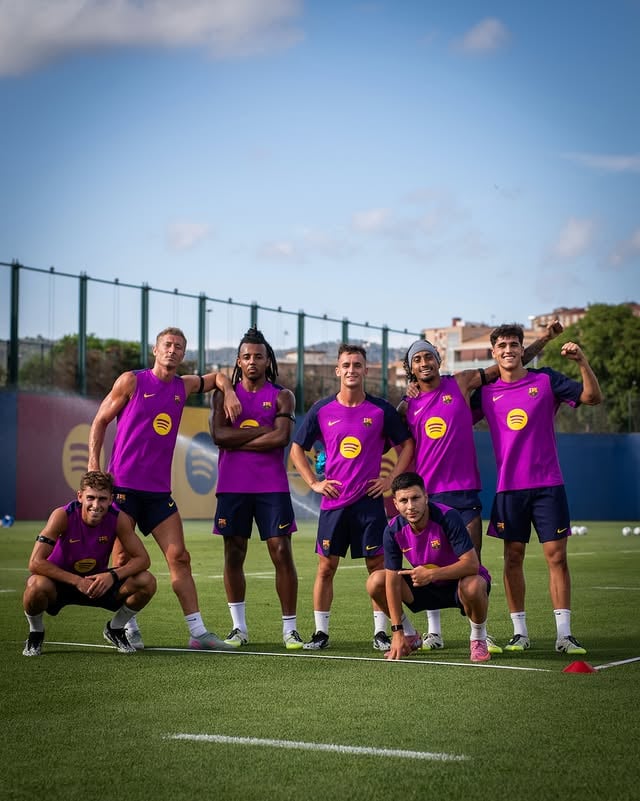 The best part of training? The winning team photo. 🏆🤠