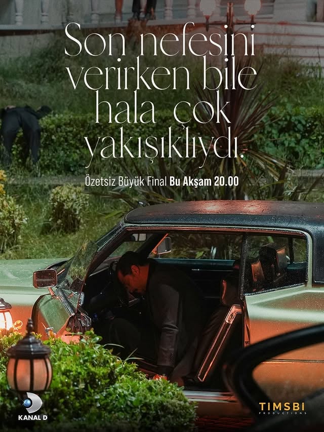 Hala çok yakışıklıydı.

#EşrefRüya özetsiz final bölümüyle bu akşam 20.00’de #KanalD’de.

@kanald @timsbi